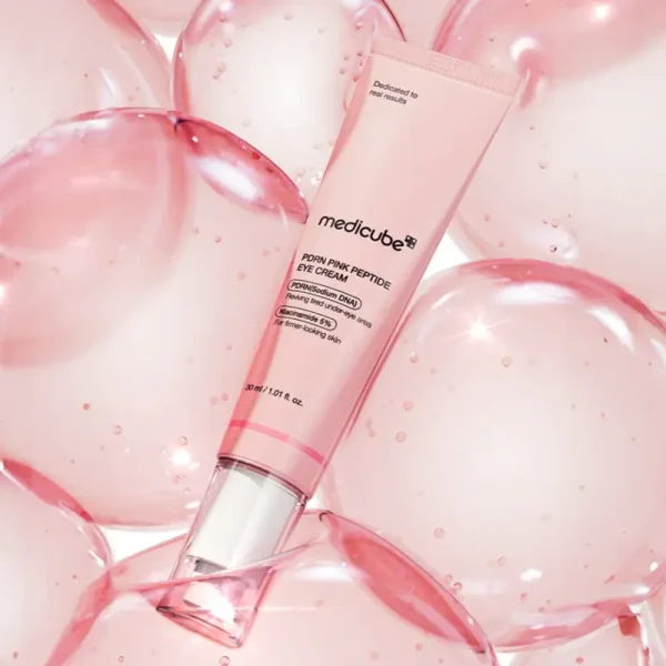 کرم دور چشم ترمیم‌کننده و ضدچروک مدیکیوب مدل medicube PDRN Pink Peptide Eye Cream - Image 2